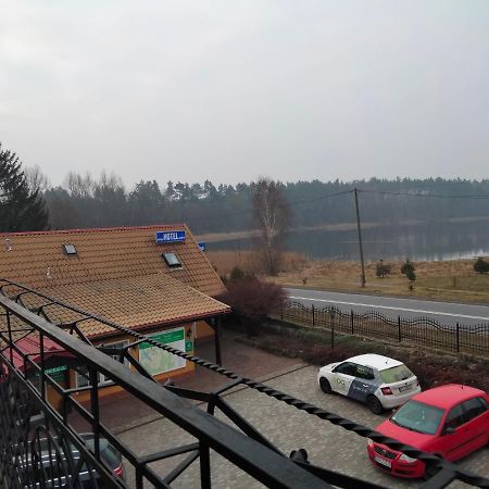 Zajazd Restauracja Machliny 外观 照片